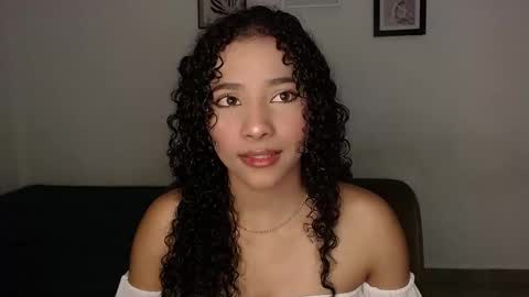 Sophi baby online show from 11/21/25, 04:22