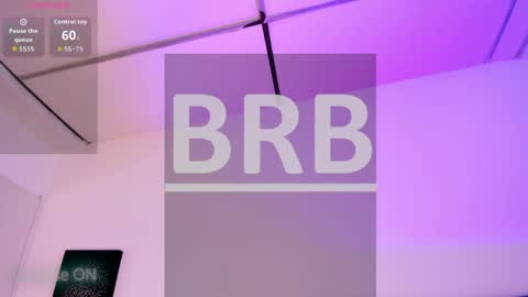 Snapshot of sophi_leone_ chatting on 04/08/26, 03:01 sophi Leone online show from 04/08/26, 03:01