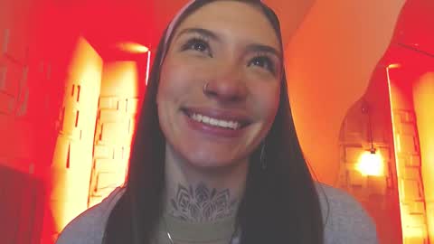 Snapshot of sophi_ramirez chatting on 10/11/25, 10:14 Sophi online show from 10/11/25, 10:14