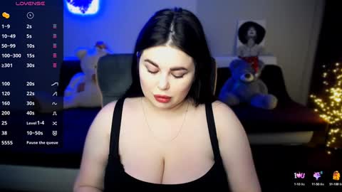 sophia__olsen online show from 12/30/24, 08:10