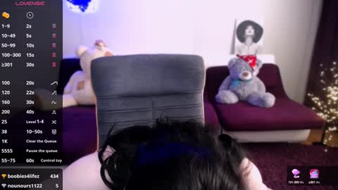 sophia__olsen online show from 01/09/25, 09:27