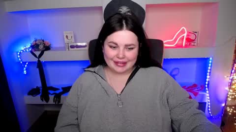 sophia__olsen online show from 01/14/25, 12:45