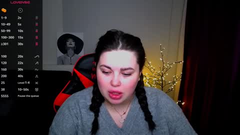 sophia__olsen online show from 02/09/25, 06:33