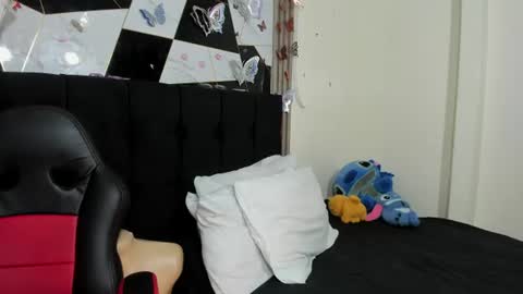 Snapshot of sophia_arevalo_ chatting on 07/10/26, 03:11 Sophia online show from 07/10/26, 03:11