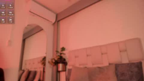 Snapshot of sophia_bonnet chatting on 04/27/26, 11:52 S O P H I A online show from 04/27/26, 11:52