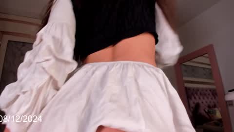 Sophia online show from 12/08/24, 09:08