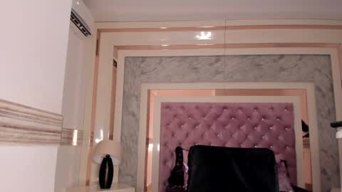 Sophia online show from 12/13/24, 08:47