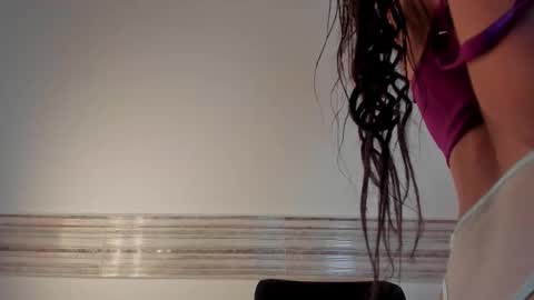 Snapshot of sophia_cambpell chatting on 11/25/25, 09:59 Sophia online show from 11/25/25, 09:59