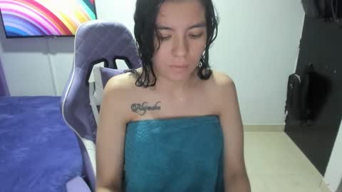 Snapshot of sophia_cossio2 chatting on 02/28/25, 12:10 Sara Sophia online show from 02/28/25, 12:10