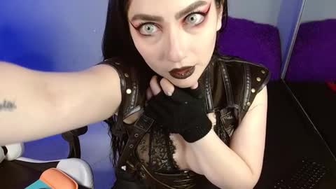 sophia hottie online show from 02/10/25, 03:53