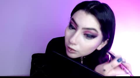 sophia hottie online show from 12/01/25, 03:06