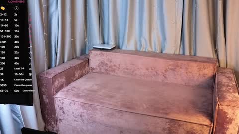 Sophia online show from 02/03/25, 01:19