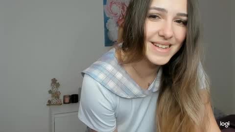 Sophia online show from 12/17/24, 06:45