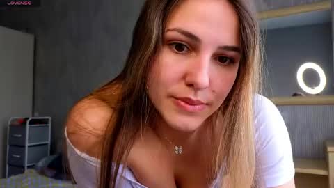Snapshot of sophia_euphoria chatting on 05/10/26, 09:47 Sophia online show from 05/10/26, 09:47