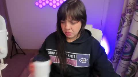 Snapshot of sophia_grants chatting on 10/28/25, 02:37 sophia_grants online show from 10/28/25, 02:37