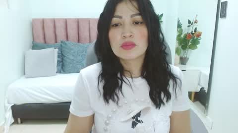 Snapshot of sophia_hadid chatting on 05/05/26, 07:55 Sophia online show from 05/05/26, 07:55