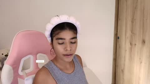 Snapshot of sophia_storn chatting on 04/22/26, 02:58 Sophia Storm online show from 04/22/26, 02:58