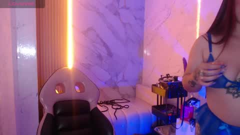 Sophia online show from 05/23/26, 04:39