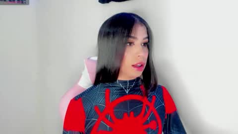 Snapshot of sophia_velarie chatting on 09/27/25, 12:15 Sophia Velarie online show from 09/27/25, 12:15