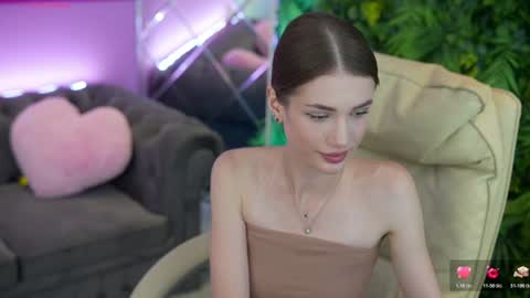 Snapshot of sophiaadream chatting on 06/28/26, 07:20 Sophia online show from 06/28/26, 07:20