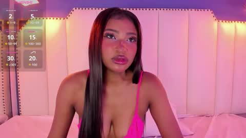 Sophie online show from 12/20/25, 12:23