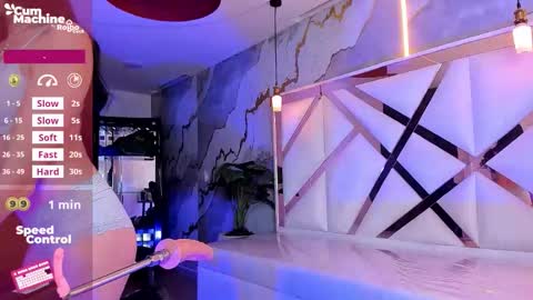 sophiadoll_tf online show from 11/20/25, 08:08