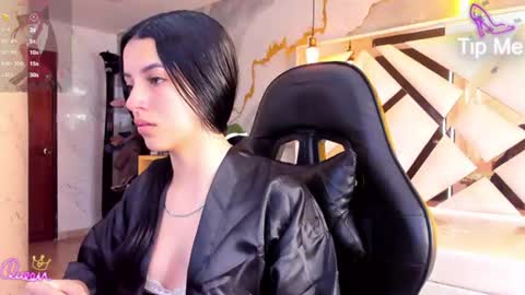 Snapshot of sophiadoll_tf chatting on 06/12/26, 01:32 sophiadoll_tf online show from 06/12/26, 01:32