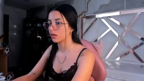 Snapshot of sophiadoll_tf chatting on 06/29/26, 12:49 sophiadoll_tf online show from 06/29/26, 12:49
