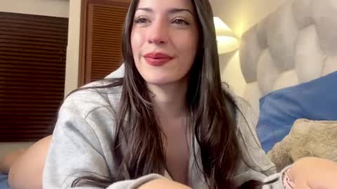 Snapshot of sophiarommie chatting on 04/01/26, 05:08 sophiarommie online show from 04/01/26, 05:08