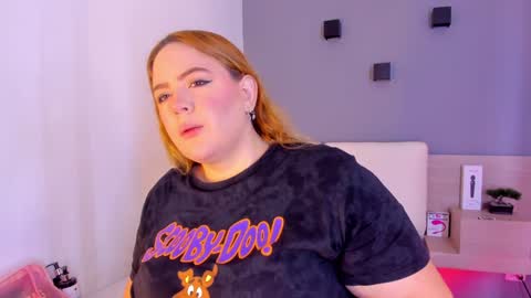 Snapshot of sophiarossee chatting on 02/06/25, 12:16 Sofi online show from 02/06/25, 12:16