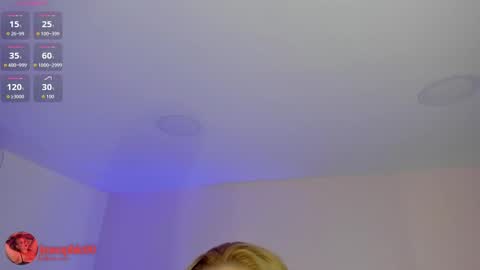 Snapshot of sophiarossee chatting on 11/11/25, 12:27 Sofi online show from 11/11/25, 12:27