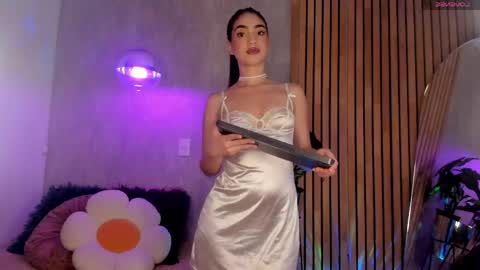 Sophi  online show from 04/21/26, 02:51