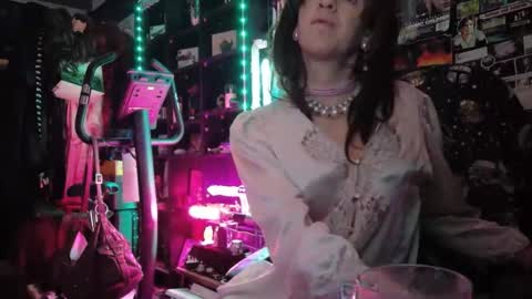 Sophie Satin1980 online show from 05/15/26, 11:34