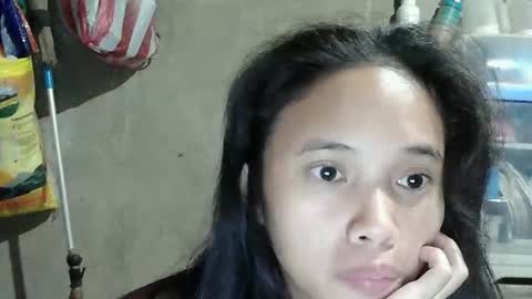 sophie_193 online show from 10/05/25, 08:18