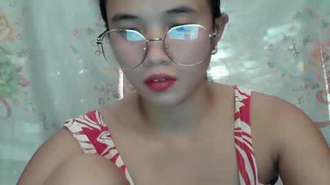 sophie_193 online show from 05/12/26, 03:47