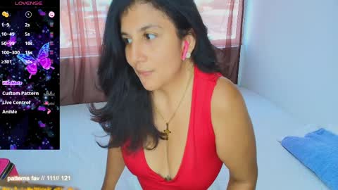 Snapshot of sophie__walker chatting on 03/29/26, 05:24 Sophia online show from 03/29/26, 05:24