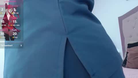 Sophie online show from 09/17/25, 08:21