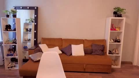 Sophie online show from 02/21/26, 07:53