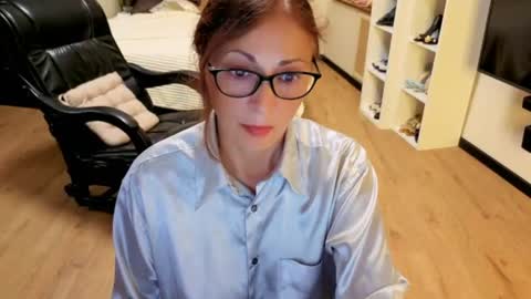 Snapshot of sophie_caring chatting on 07/03/26, 05:41 Sophie online show from 07/03/26, 05:41