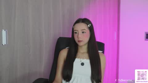 Snapshot of sophie_lii chatting on 09/15/25, 05:13 Sophie or Sof online show from 09/15/25, 05:13