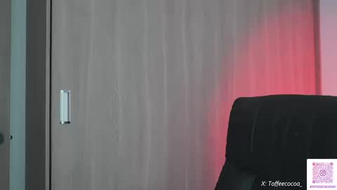 Snapshot of sophie_lii chatting on 09/25/25, 04:54 Sophie or Sof online show from 09/25/25, 04:54