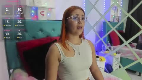 sophie_new25 online show from 03/06/25, 11:58