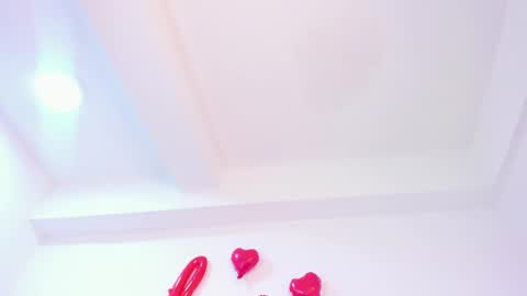 sophie_newton online show from 02/15/25, 06:44