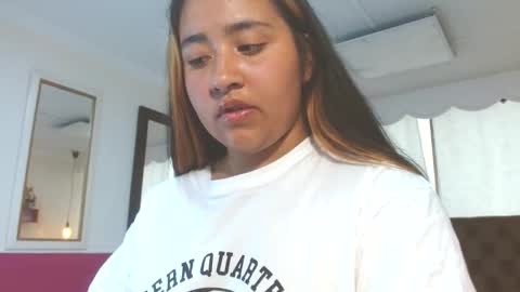 Snapshot of sophie_reed_ chatting on 12/15/25, 07:29 sophie_reed_ online show from 12/15/25, 07:29