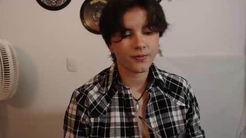 sophie_ross1 online show from 09/29/25, 01:55