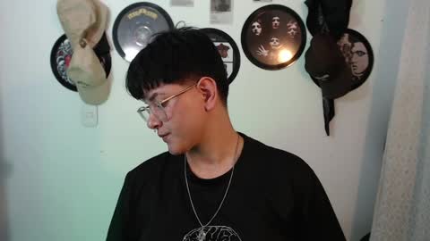 Snapshot of sophie_ross1 chatting on 04/08/26, 01:27 sophie_ross1 online show from 04/08/26, 01:27