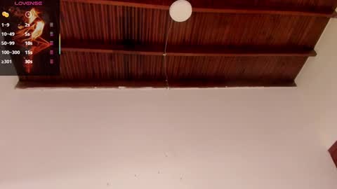 sophie_smith19 online show from 09/23/25, 04:48