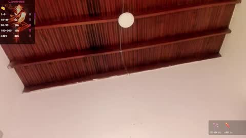 sophie_smith19 online show from 09/28/25, 01:05