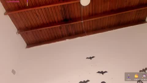 sophie_smith19 online show from 10/23/25, 02:49