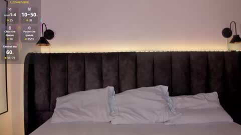 sophie_smith19 online show from 02/07/26, 02:54